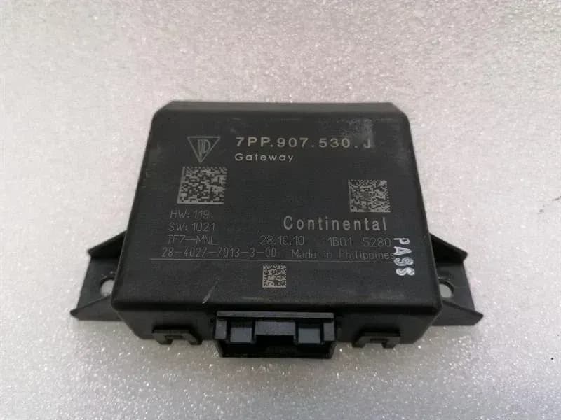 PORSCHE Porsche Cayenne 958 92a Getaway Modules 7PP907530J Control Unit