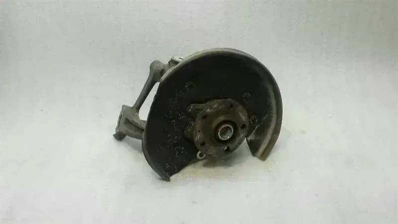 Audi A7 4G right rear hub 8R0505432F wheel bearing housing rear right.