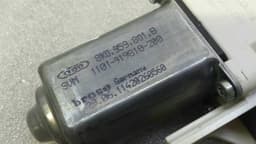 AUDI Audi A7 4G rear right door window motor 8K0959801B window regulator motor — thumbnail 2
