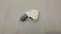 AUDI Audi A7 4G rear right door window motor 8K0959801B window regulator motor — thumbnail 1