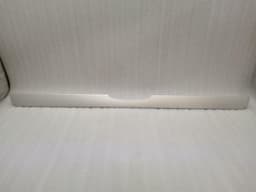 ASTON MARTIN Aston Martin Vantage V8 Rear Finisher Moulding 6G33-674A08-AB Molding Rear — thumbnail 5