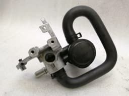 ASTON MARTIN Aston Martin Vantage V8 Oil Separator 6G33-6B673-AB Separator Bracket — thumbnail 4