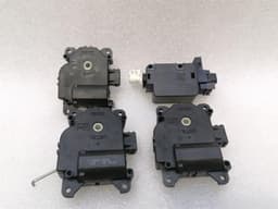 ASTON MARTIN ASTON MARTIN VANTAGE V8 Vent Flap Engine HVAC 113800-2340 — thumbnail 1