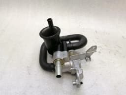 ASTON MARTIN Aston Martin Vantage V8 Oil Separator 6G33-6B673-AB Separator Bracket — thumbnail 5