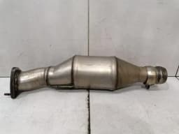 ASTON MARTIN ASTON MARTIN VANTAGE V8 Left Catalytic Converter BG33-5E213-AA Catalyst Left — thumbnail 1