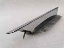 ASTON MARTIN ASTON MARTIN VANTAGE V8 Left Wing Moulding 6G33-280B63-AE Left Fender Bar — thumbnail 8