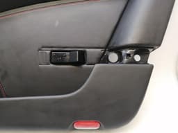 ASTON MARTIN ASTON MARTIN VANTAGE V8 door card FRH 6G33-23936-ABW door trim front right — thumbnail 3