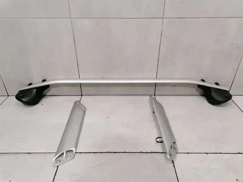 ASTON MARTIN VANTAGE V8 Front Cross Brace 6G33-108A75-AB Holder Carrier