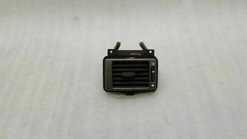 ASTON MARTIN ASTON MARTIN VANTAGE V8 Air Vent 8D33-046B30-AA Vent Nozzle Vent LI