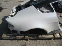 ASTON MARTIN ASTON MARTIN VANTAGE V8 Rear Right Wing 6G33-C20010-AV Rear RE Fenders COUPE — thumbnail 7