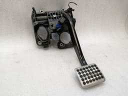 ASTON MARTIN Aston Martin Vantage V8 Brake Pedal 4G43-2450-DG RHD RIGHT HAND DRIVE — thumbnail 6