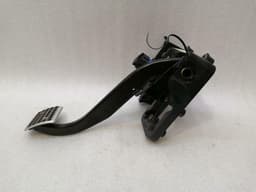 ASTON MARTIN Aston Martin Vantage V8 Brake Pedal 4G43-2450-DG RHD RIGHT HAND DRIVE — thumbnail 3