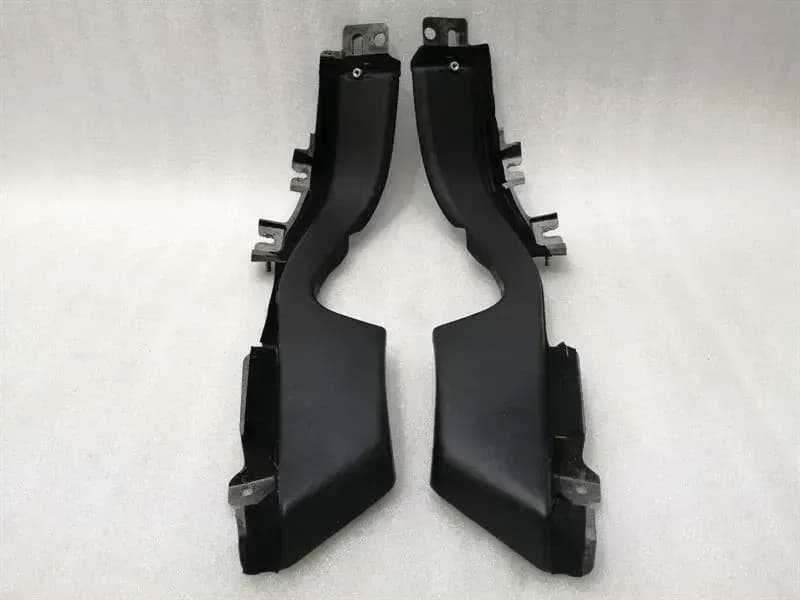ASTON MARTIN ASTON MARTIN VANTAGE V8 Quarter Cover 6G33-L31282-AD Rear Trim Set