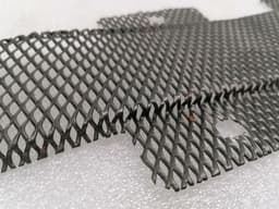 ASTON MARTIN Aston Martin Vantage V8 Front Right Grille AG33-16C692-AA Radiator Grille Right — thumbnail 4