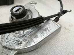 ASTON MARTIN Aston Martin Vantage V8 FRH door lock 30799301 door lock front right — thumbnail 9