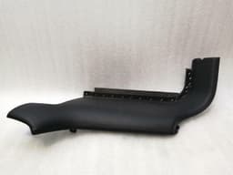 ASTON MARTIN Aston Martin Vantage V8 RLH Center Cover 6G33-L045C63-ACW Cover Rear Li — thumbnail 4