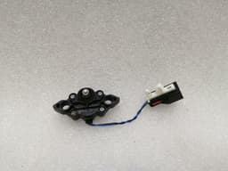 ASTON MARTIN Aston Martin Vantage V8 Tailgate Switch 6G33-32A50-AA Switch Tailgate — thumbnail 1