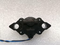 ASTON MARTIN Aston Martin Vantage V8 Tailgate Switch 6G33-32A50-AA Switch Tailgate — thumbnail 3