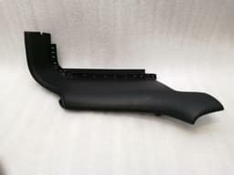 ASTON MARTIN ASTON MARTIN VANTAGE V8 RRH Center Cover 6G33-L045C62-ACW Rear Trim — thumbnail 10