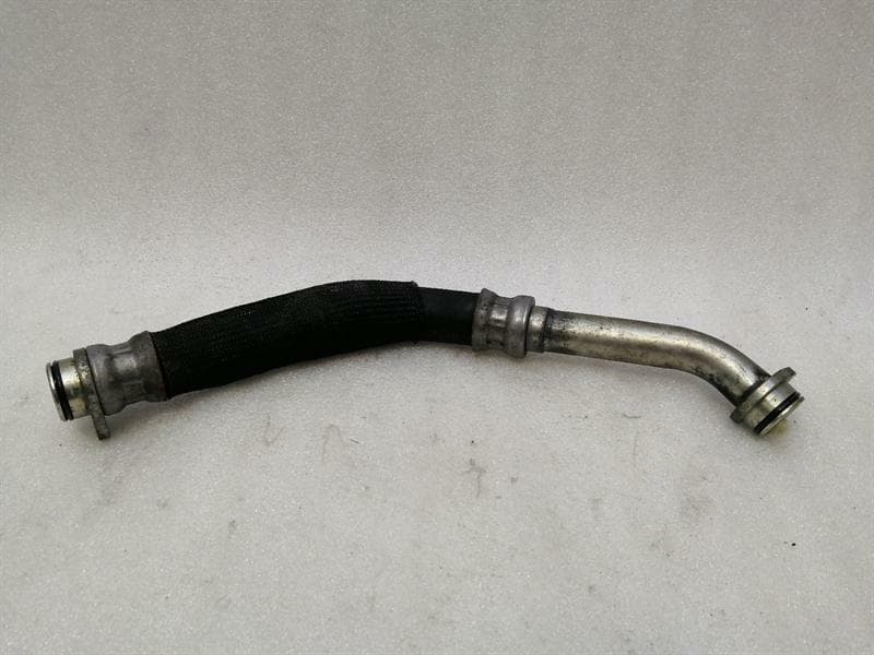 ASTON MARTIN Aston Martin Vantage V8 Oil Pipe 9G33-6B748-AC Oil Line Oil Cooler