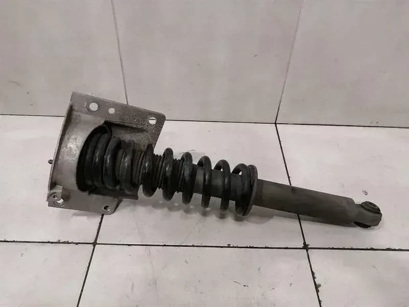 Aston Martin Vantage V8 Shock Absorber RRH BG33-18W002-BB Rear Shock Absorber Re