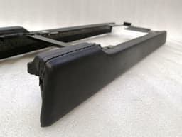ASTON MARTIN Aston Martin Vantage V8 Console Cover 4G43-67446-ACW Console Trim LEATHER — thumbnail 9