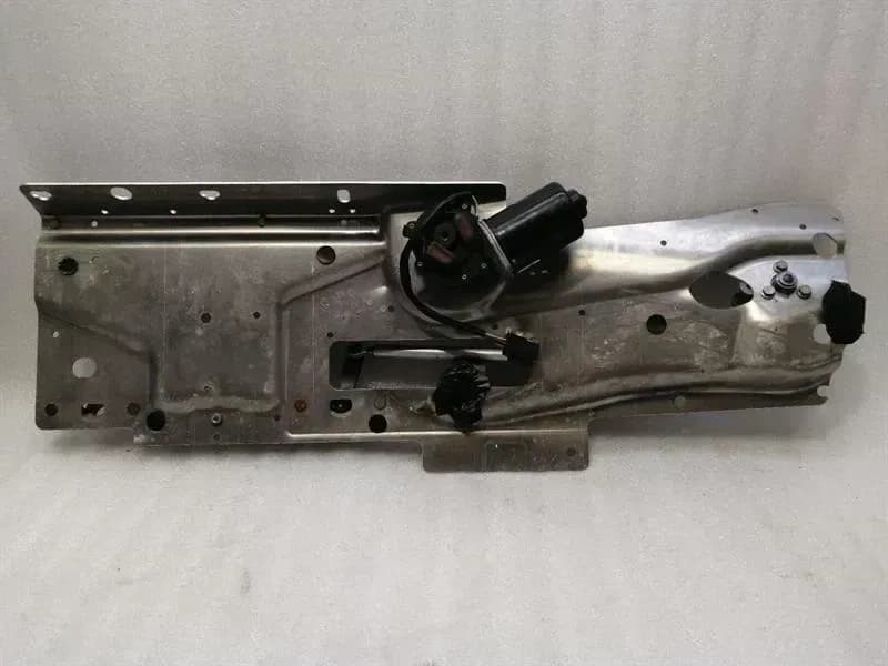 ASTON MARTIN VANTAGE V8 FRONT WIPER ENGINE AG43-67350-AA RIGHT HAND DRIVE RHD