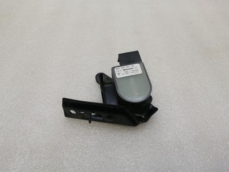 PORSCHE Porsche Panamera 970 Sensor 97034302103 LEVEL SENSOR