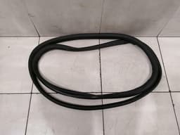 PORSCHE Porsche Panamera 970 Boot Lid Seal 97051261102 Tailgate Seals — thumbnail 3