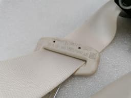 MERCEDES-BENZ Mercedes SL R231 right front seatbelt A2318601885 seat belt front right — thumbnail 5