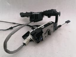MERCEDES-BENZ MERCEDES SL R231 LEFT DOOR LOCK A2047203735 RIGHT HAND DRIVE RHD — thumbnail 6