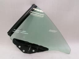 MERCEDES-BENZ Mercedes SL R231 right rear quarter glass A2316700406 door window 1/4 rear right — thumbnail 1