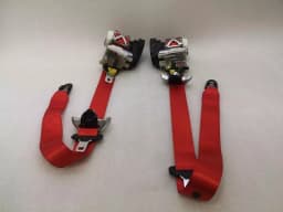 MERCEDES-BENZ Mercedes SL R231 seatbelt set A2318601785 seat belt set red designo — thumbnail 1