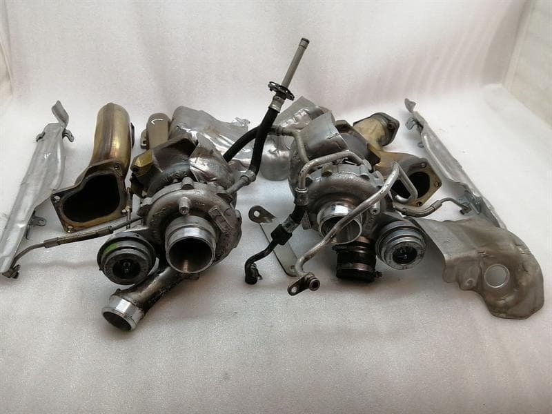 Mercedes SL R231 Turbo Charger Set A2780901780 Turbocharger Set M278 V8