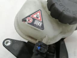 MERCEDES-BENZ Mercedes SL R231 expansion tank A2782000385 balancing tank cooling water — thumbnail 4