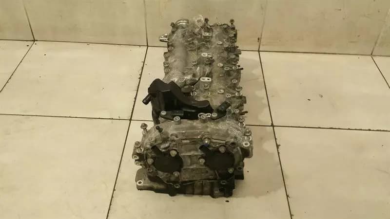 MERCEDES-BENZ Mercedes S-Class W222 S500 Cylinder Head A2780107703 CYLINDER HEAD M278