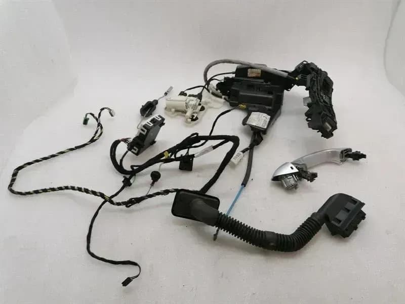 MERCEDES-BENZ Mercedes CL W217 Right Door Lock + Handle A0997201201 RHD RIGHT HAND DRIVE