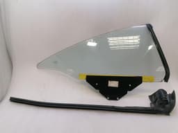 MERCEDES-BENZ Mercedes CL W217 right rear quarter glass A2176700110 door window rear right — thumbnail 2