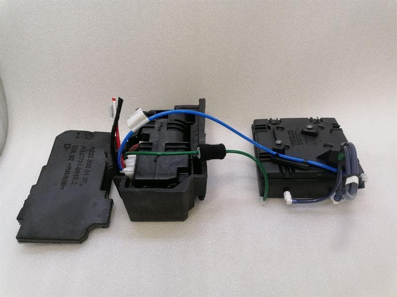 MERCEDES-BENZ Mercedes CL W217 air pump A0008007148 dynamic seat air pump
