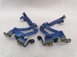 MASERATI Maserati Granturismo M145 Bonnet Hinge Set 81082700 Hood Hinge Set — thumbnail 4