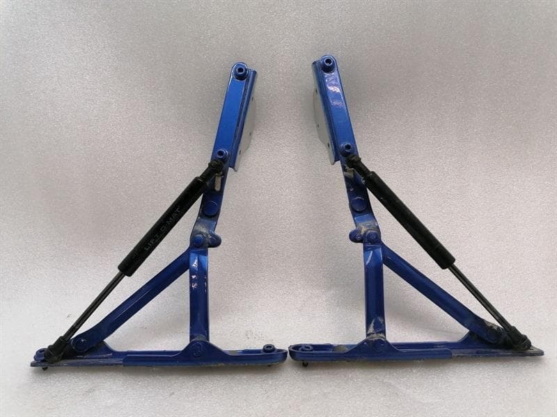 Maserati Granturismo M145 boat hinge set 384700105 tailgate hinge set