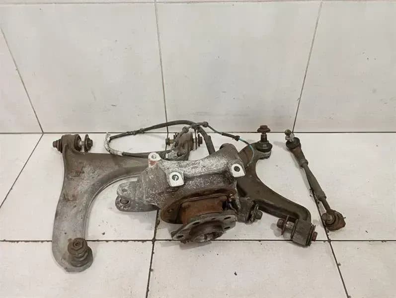 MASERATI Maserati Granturismo M145 Left 197118 Hub 980139918 Wheel Bearing Housing Rear Left