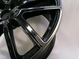 MASERATI Maserati Levante Alloy Wheel 670044711 Alloy Wheel — thumbnail 5