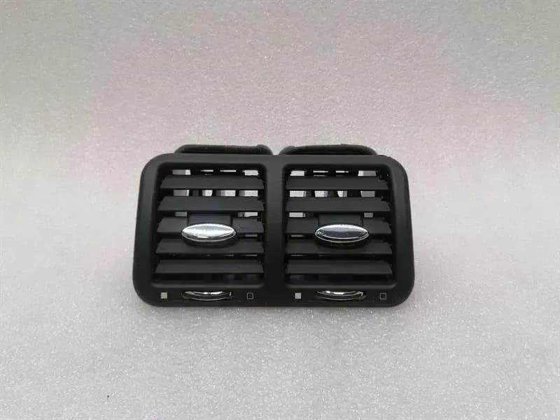 MASERATI Maserati Granturismo M145 rear air vent 225787 ventilation nozzle ventilation grille