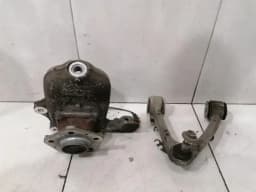 MASERATI Maserati Granturismo M145 Left Front Hub 980139894 Wheel Bearing Housing Front Left — thumbnail 1