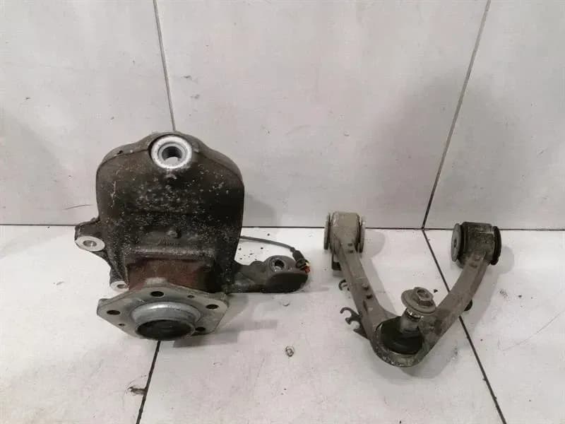 MASERATI Maserati Granturismo M145 Left Front Hub 980139894 Wheel Bearing Housing Front Left