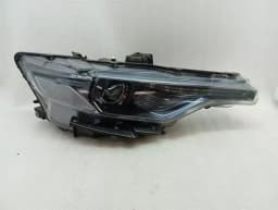 MASERATI Maserati Levante M161 right headlight 670037330 headlight headlamp right — thumbnail 1