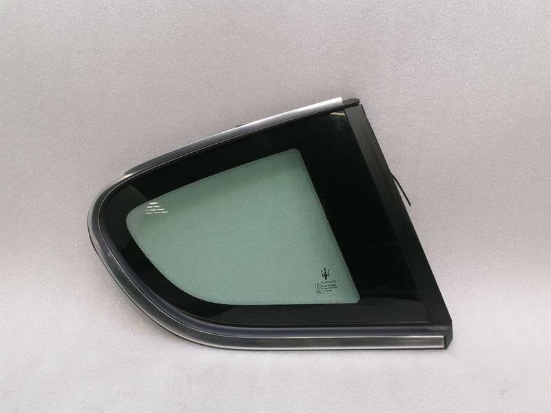 MASERATI Maserati Granturismo M145 Right Rear 1/4 Glass 80088200 Door Window 1/4 Rear RH
