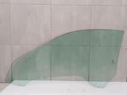 MASERATI Maserati Granturismo M145 Right Front Door Glass 68363200 Door Window Front Re — thumbnail 5