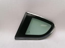 MASERATI Maserati Granturismo M145 Left Rear 1/4 Glass 80088300 Door Window 1/4 Rear LH — thumbnail 5